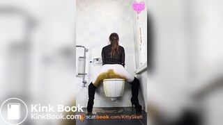 diarrhea in white pants