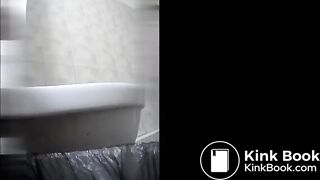 Woman diarhea public wc