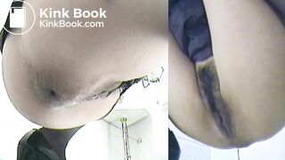 Japanese woman's toilet scene - video 371