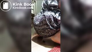 Girl pooping in shower - video 2