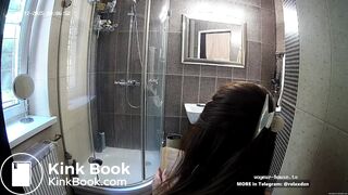 SEXY GIRL LOUD PLOPS WHILE READING A BOOK