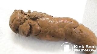 Girls shitting compilation - video 3