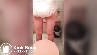 Boyfriend records her diaper mess