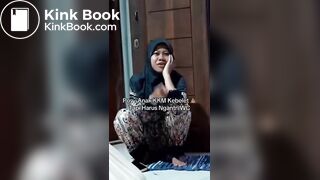Desperate Girl Need To Poop