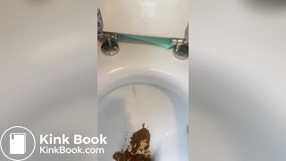 Back poop from a sexy brunette 2