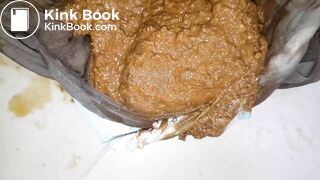 Pantyhose poop in boots