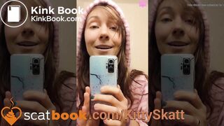 Sexy toilet shitting - video 3