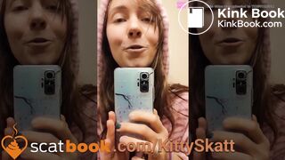 Sexy toilet shitting - video 3