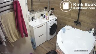 BIG ASS GIRL HEAVY PLOPS