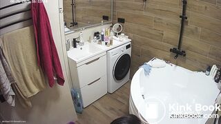 BIG ASS GIRL HEAVY PLOPS