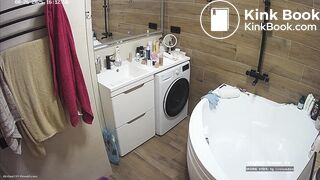 BIG ASS GIRL HEAVY PLOPS