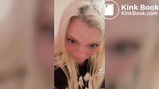 Texan girl toilet selfie