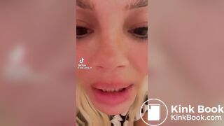 Texan girl toilet selfie