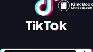 Blondie girl toilet selfie