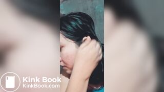 Indonesian girl shitting