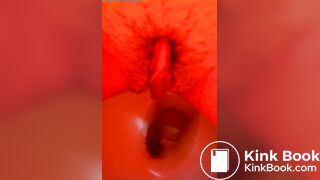 Girl pooping Mulher cagando - video 5