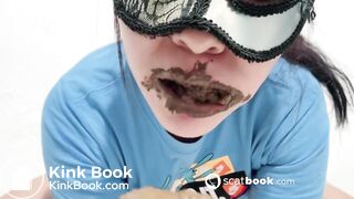 Casal scat fodendo com merda