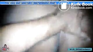 Morena rabuda dando o cu e cagando