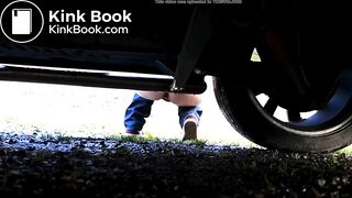 Girl shitting outdoor - video 5