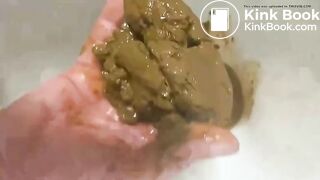 HUGE GERMAN OMA ON THE TOILET POT