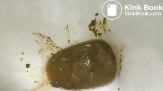 HUGE GERMAN OMA ON THE TOILET POT