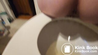 Kitten tries to shot