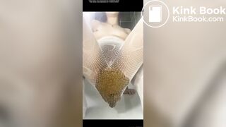 GIRL FILLS HER PANTIES WITH GIGANTIC SHIT