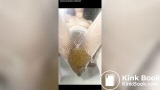 GIRL FILLS HER PANTIES WITH GIGANTIC SHIT