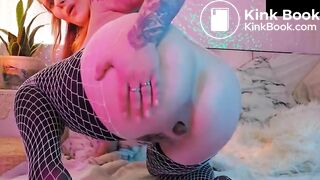 big ass ginger P.A.W.G. take a huge sexy shit