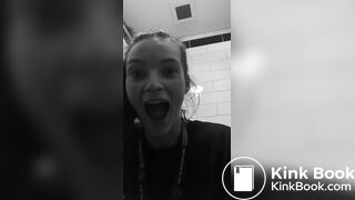 Girl Pooping & Farting