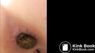 Girl pooping on toilet - video 273