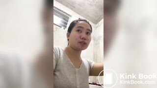 Pinoy Girl Poop Vlog