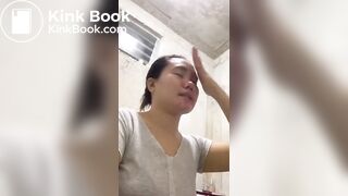 Pinoy Girl Poop Vlog