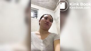 Pinoy Girl Poop Vlog