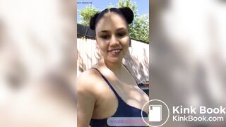 Pretty Woman Pooping - video 22