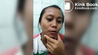 Asian Girl Talk When She Is Pooping