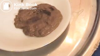 Sexy blonde tastes shit from plate