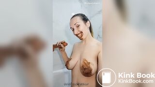 Smearing the Big Boobs