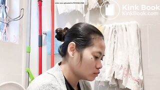 Girl Pooping in The Toilet With Hot Ploop