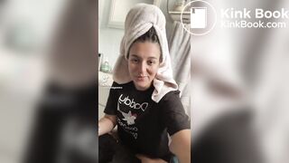 Morning poop toilet selfie