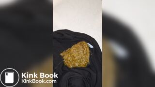 Italian girl poop in leggings