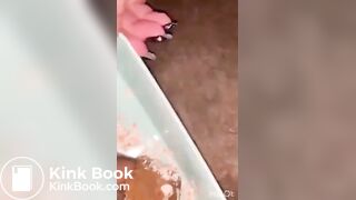 Sexy shit eating
