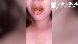 Sexy shit eating
