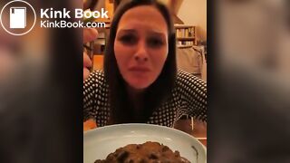 scat girl - video 136