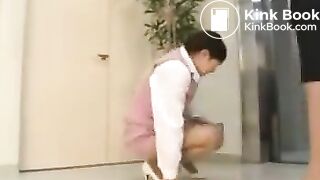 hot girl shits herself