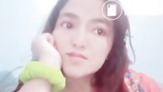 Girl Pooping in The Toilet - video 2