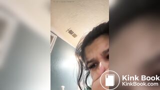 Latina Smelly shit
