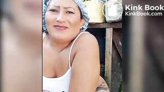 Girl Pooping - video 161