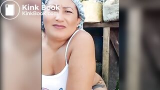 Girl Pooping - video 161