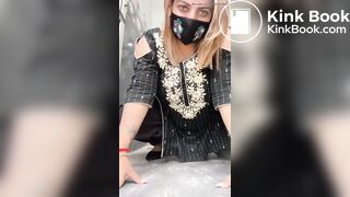 Hot indian bhabhi pooping in bathroom - video 3